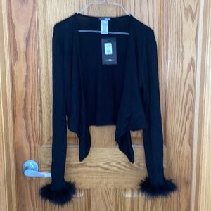 Lightweight cardigan with feather trim at arm sleeve • NWT